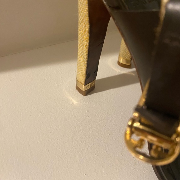 Tory Burch Open Toe Sandal Heels - Picture 9 of 9